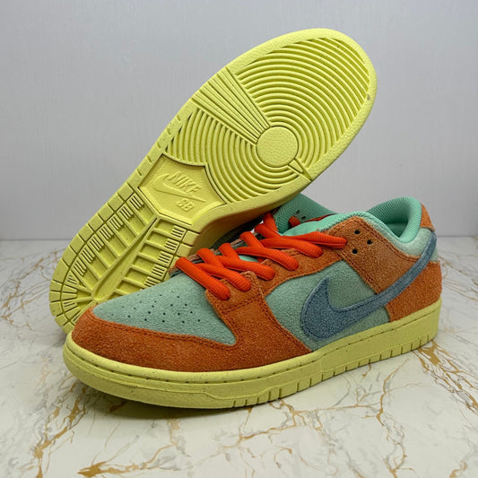 Nike SB Dunk Low Orange Emerald Rise